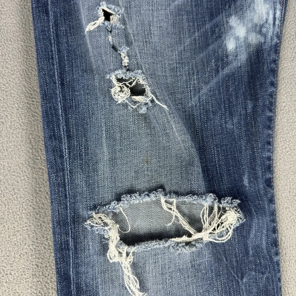 True Religion Jeans Mens 30x33 Blue Distressed Geno Relaxed Slim Flap Pocket